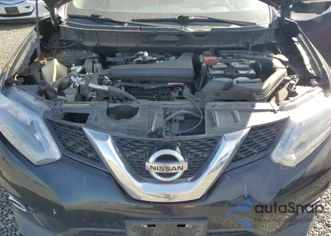 2015 Nissan Rogue S z USA, uszkodzony, nr VIN 5N1AT2MKXFC834895